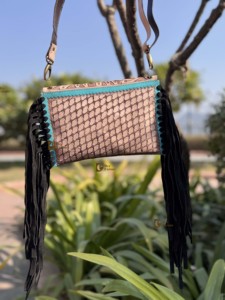 Nuevo Diseño de Bolso de Mano con Flecos Hechos a Mano, Cuero Genuino, Tallado Artesanal, Color Turquesa, Bolso Bandolera, Bolsos Elegantes para Mujer - Product Image 4
