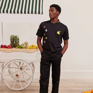 เสื้อยืดปักโลโก้ผ้าฝ้ายออร์แกนิคของผู้ชายเสื้อยืดสีดำแบบกำหนดเองเสื้อยืดสีดำเข้มคอกลมมีในสต็อก100% - Product Image 4