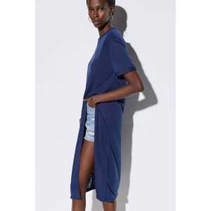 Camiseta con cuello redondo y abertura lateral - Product Image 3