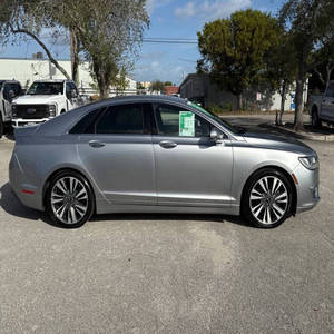 EN PERFECTAS CONDICIONES, Lincoln MKZ Hybrid Reserve 2020 - Product Image 3