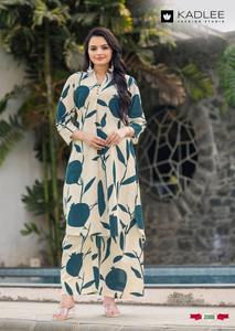 Anarkali Rayon Kurti élégant de haute qualité avec un design évasé pour le mariage et la fête au festival disponible au meilleur prix - Product Image 3