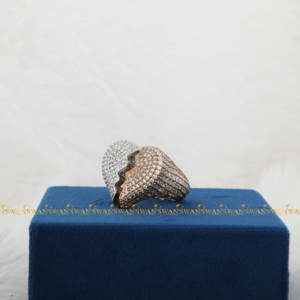 Meilleure vente Bague pour homme en argent sterling 925 Hip Hop de luxe VVS Clarity Diamant Moissanite entièrement glacé pour mariages - Product Image 6