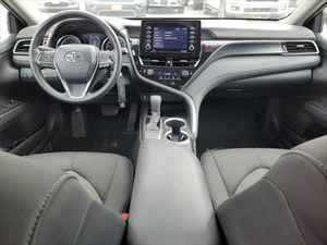 2023 d'occasion Toyotaa Camry LE - Product Image 5