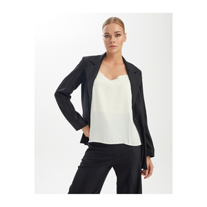 Chemise de nuit en satin colorée pour femme avec détails en dentelle - Product Image 5