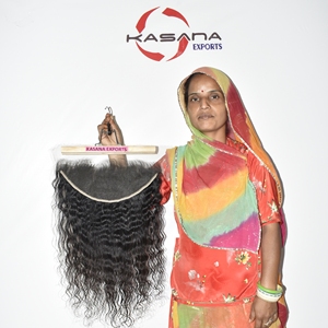 Extensiones frontales 13*6 HD de cabello humano virgen natural 100% indio con cutícula alineada, color natural, para mujer, con doble trama a máquina, ondulado, sin procesar. - Product Image 5