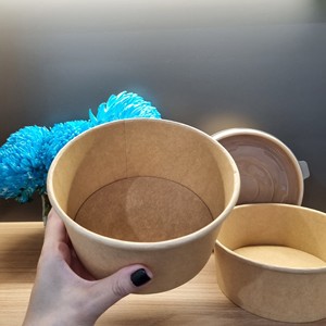 Free Samples 500 700 1000ml Noodle Soup Salad Bowl Kraft Paper Disposable Serving Bowl with Lid Hot Selling Products 2025