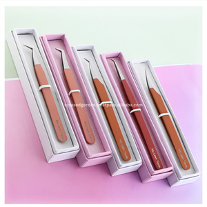 Pinzas de punta de fibra de pestañas de alta calidad para extensiones de pestañas de acero inoxidable con pinzas de pestañas de 90 grados - Product Image 1