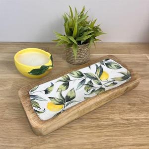 Elegante plato de servicio de madera de mango Rectangular hecho a mano con bordes curvos suaves Bandeja de bañera de hidromasaje versátil para Baño - Product Image 4