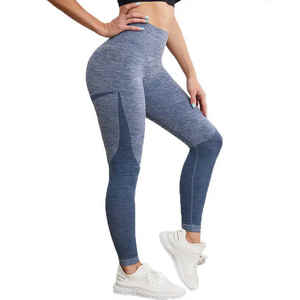 Leggings de haute qualité à taille haute en tricot sans couture avec logo personnalisé confortable pour femmes - Product Image 1