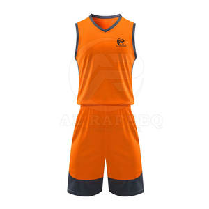 Uniforme de basket-ball personnalisé uniforme de basket-ball uni à bas prix fabriqué au Pakistan pour hommes - Product Image 1