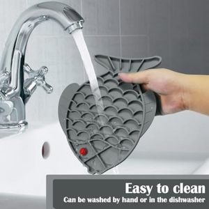 Bulk Silicone Pet Licking Pad BPA Free Slow <b>Feeder</b> Non Slip Easy Clean Calming Feeding Accessory for Dogs and <b>Cats</b> - Product Image 5
