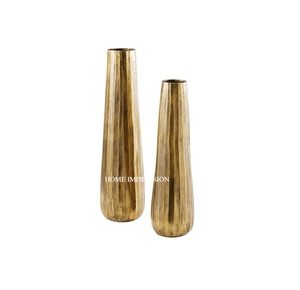 Vases à fleurs d'intérieur modernes en aluminium plaqué or Tendance Vaisselle écologique Vases à fleurs décoratives à bas prix - Product Image 1