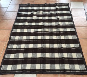 Mantas de guinga de lana 100% súper cómodas de Avior, técnica tejida de alta calidad para invierno, portátil para viajes de Hotel en casa - Product Image 3