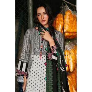 Conjunto Modesto Charizma-3PC con Camisa Estampada Khaddar, Dupatta y Pantalones-BIC-2652 - Product Image 2
