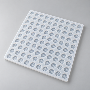 Moule à bonbons en silicone à 120 cavités rondes avec symbole en relief pour le développement de confiseries - Product Image 5