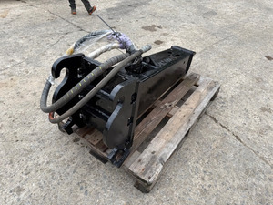 Martillo Hidráulico CAT Usado para Construcción y Minería con Bomba y Martillo Rompedor Modelo SB81 HB20G - Product Image 4