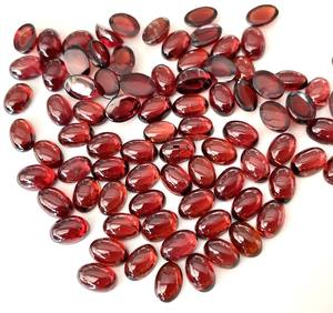 โกเมนสีแดงธรรมชาติทรงรีขนาด3X5มม. หลังแบน-พลอยโกเมนแบบหลวม - Product Image 2