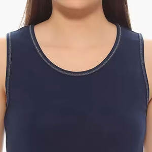 Camiseta sin mangas personalizada para mujer, chaleco de gimnasio personalizado con diseño de logotipo a la venta - Product Image 6