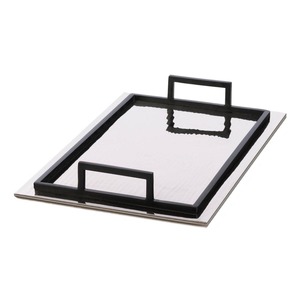 Plateau en aluminium durable fabriqué à la main pour une utilisation élégante sur la table dans les cuisines, les salles à manger ou les espaces de vie avec un décor élégant - Product Image 3