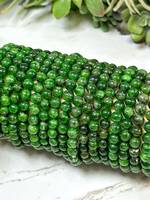 Bracelet de pierres précieuses diopside chromé fait main pour l'énergie de l'amour et de la compassion
