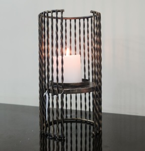 Elegante soporte de vela de Pilar largo de estilo de jaula de Metal impreso personalizado duradero para decoración del hogar para fiestas de Navidad al aire libre - Product Image 6