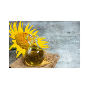 100% Huile de cuisson de tournesol raffinée Huile de plantes de qualité supérieure pour la cuisson - Product Image 1