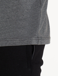 Débardeur de sport personnalisé OEM à emmanchures profondes pour homme, 100% fibre de bambou, séchage rapide, anti-humidité, pour fitness, musculation et entraînement - Product Image 5