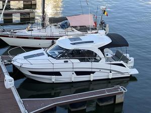 Bateau de Croisière et Yacht de Luxe d'Occasion Waterwish QD 27 Pieds avec Cabine et Coque en Fibre de Verre de Meilleure Qualité à Bas Prix - Product Image 3