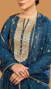 Costumes pour femmes de style formel en tissu doux, respirants, écologiques, couleur personnalisée, logo personnalisé, taille personnalisée - Product Image 5