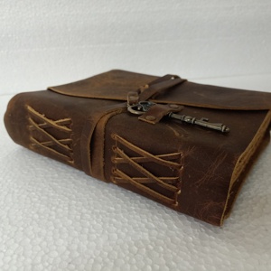 Revues clés en cuir sur mesure en taille 6*8 pouces avec des papiers aspect vintage chiffon de coton bordé idéal pour la revente - Product Image 6