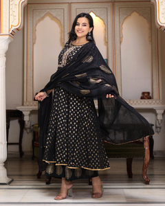 À la mode conçu femmes Boho robe dames Western élégant été porter tenue décontractée coloré imprimé robe pour les femmes en vrac - Product Image 1