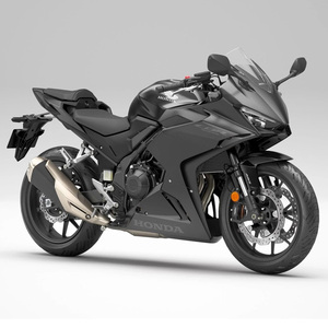 Motocicleta Honda CBR500R de alta calidad con motor reactivo, aceleración suave y frenado estable. - Product Image 6