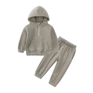 OEM bordado impreso niños Jogging trajes cremallera cuello dos piezas Zip up pulóver personalizado sudor bebé niños chándales - Product Image 1