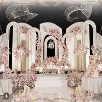 Grand modèle de scène de mariage intérieure en bois NA par Shobha Jain Impex, fabriqué à Delhi, Inde