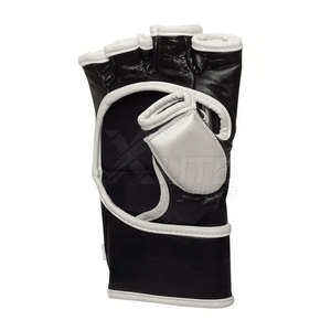 Équipement d'entraînement de boxe et d'arts martiaux haute performance, gants MMA conçus pour un confort optimal, une meilleure adhérence et une utilisation prolongée - Product Image 3