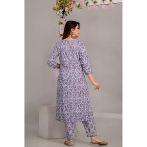 Kurta Recta de Gasa con Estampado Floral Morado y Adornos de Espejo, Mangas Tres Cuartos, Pantalones y Dupatta a Juego - Product Image 4