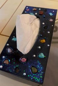 Caja de pañuelos de resina cuadrada moderna, diseño de remolino personalizado, dispensador de cubierta decorativa impermeable para baño, dormitorio, oficina, restaurante - Product Image 3