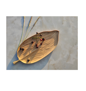 Plato de postre de madera con diseño de hojas para el hogar, Hotel y restaurante, plato de frutas secas de madera, accesorios de mesa, aspecto de diseñador - Product Image 1