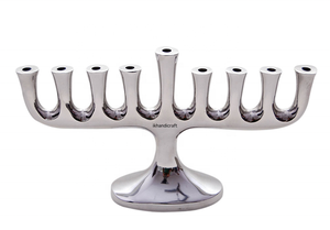 Portavelas personalizado de Metal Judaica Menorah Chanukah en acabado de latón y níquel, lo mejor para mesa directamente de la India, hecho a mano - Product Image 3