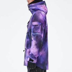 Chaqueta de Esquí Anarok Unisex Impermeable con Capucha y Camuflaje Degradado, Cortavientos y Aislante para Adultos, Tallas Grandes, con Logotipo Frontal - Product Image 5