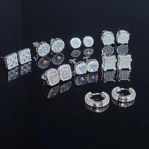 Pendientes de Diamantes con Corte Cojín de Moissanita Cultivada en Laboratorio VVS, Clásicos para Mujer, Chapados en Oro, Certificados por IGI, Plata de Ley S925 - Product Image 3