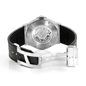 Montre en quartz personnalisée avec un cadran en verre serti de moissanite pour hommes - Product Image 4
