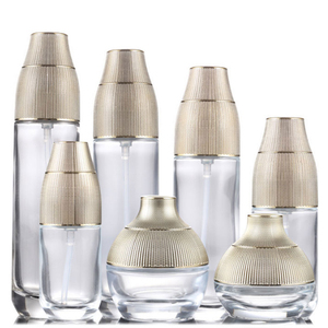 ชุดขวดผลิตภัณฑ์ดูแลผิวแบบครบวงจร - เก็บผลิตภัณฑ์บำรุงผิวครบชุดในบรรจุภัณฑ์แก้วพรีเมียม - Product Image 6