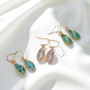 Bisel desigual Chrysoprase Gemstone Pendientes colgantes-925 Pendientes finos de plata Joyería - Product Image 5