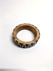 Brazalete ancho grueso de madera Natural hecho a mano étnico tallado flor declaración pulsera mujer Vintage joyería de madera - Product Image 4