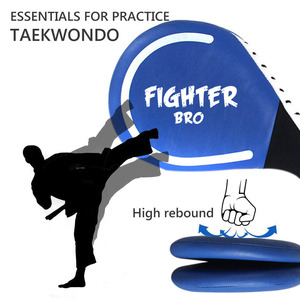 Paletas de perforación con logotipo personalizado Focus Gym Training Fitness Pads Mitt hecho de cuero PU para MMA y Kickboxing - Product Image 1