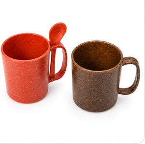 Dúo de Vasos de Madera y Fibra de Coco - Vasos Reutilizables Sostenibles Hechos en Brasil - Product Image 4