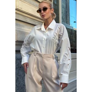 Camicetta da donna Premium con motivo floreale accattivante - Product Image 6