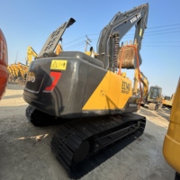 Excavatrice Volvo EC140 de 14 tonnes d'occasion de haute qualité, équipement de taille moyenne, d'origine usine, à vendre