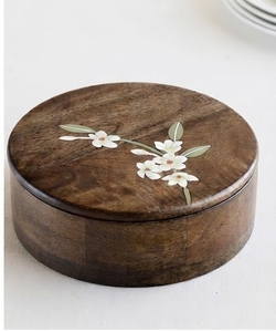 Trending Acacia Wood Stock <b>Pot</b> <b>Lid</b> Floral Inlay Wabi Sabi Design Sustainable Handcrafted Large Capacity Dishwasher Safe Polished - Product Image 5